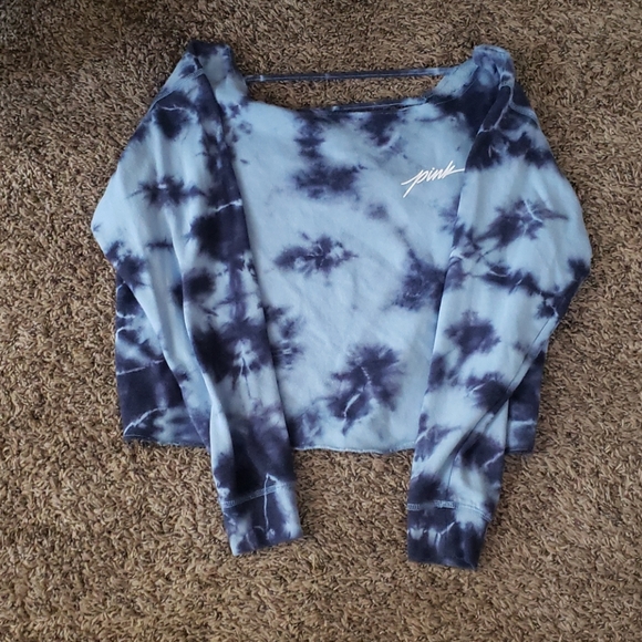PINK Victoria's Secret Tops - VS PINK cropped sweatshirt